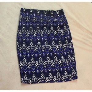 LulaRoe Cassie Pencil Cut Skirt Knee Length Dark Blue Geometric Size M Medium